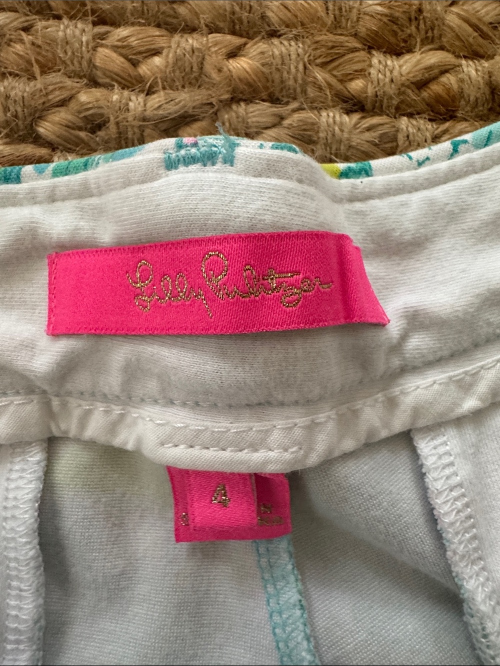 Lilly Pulitzer Women’s Size 4 Shorts Bundle Lot of 3 Tropical Floral Prints - Picture 9 of 10
